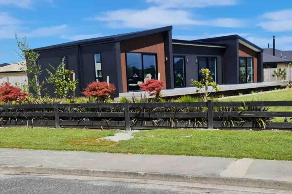 Miss Eastons Whare Villa Westport Eksteriør bilde