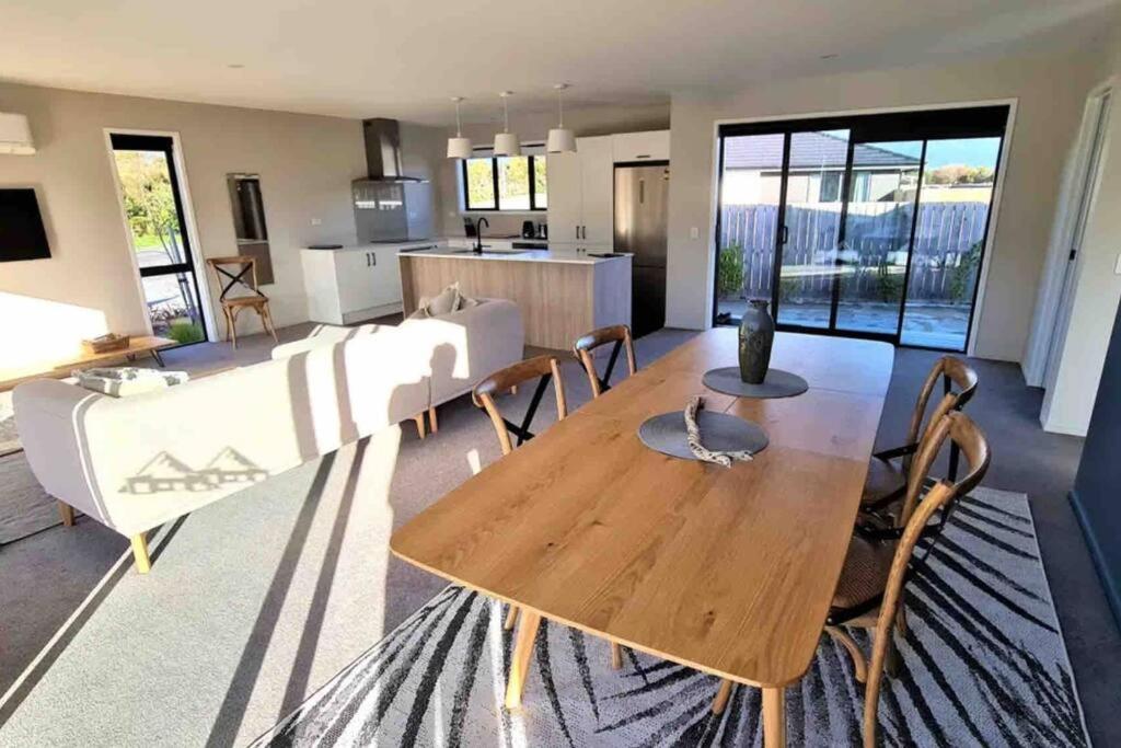 Miss Eastons Whare Villa Westport Eksteriør bilde